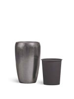 Кашпо напольное для цветов, TREEZ Effectory Metal, конус, керамический горшок, Стальное серебро, 68x43 см, 80/18,5 л, для интерьера — изображение 7